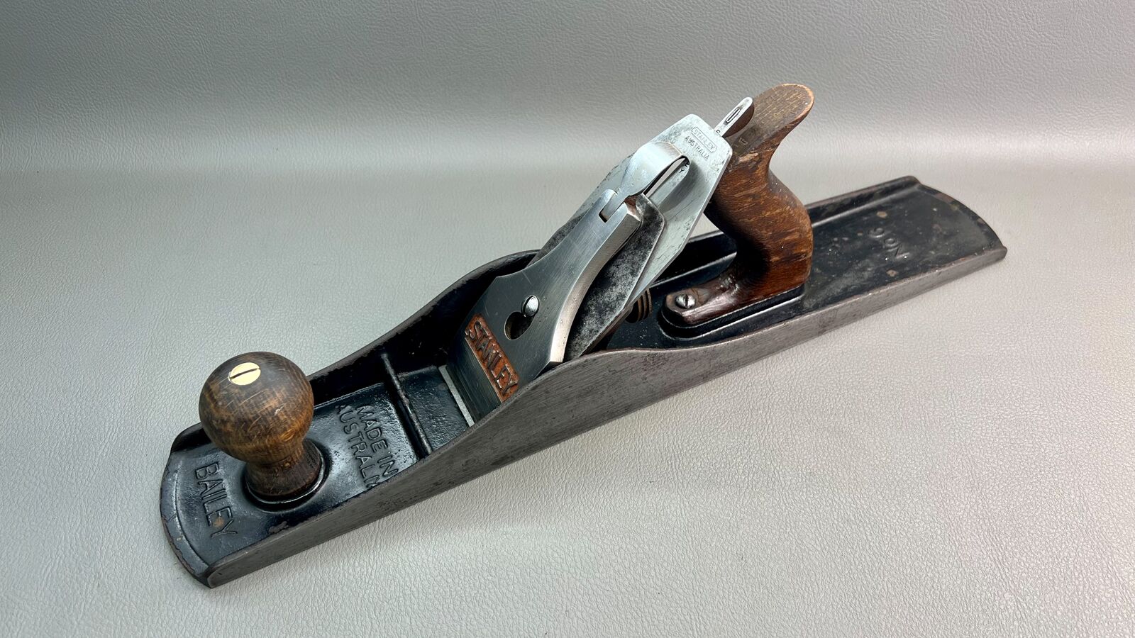 Stanley Bailey No 6 Bench Plane Nice Tote & Knob Made In Australia In Good Condition
